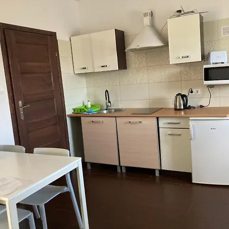 Apartment I Na Letniej *